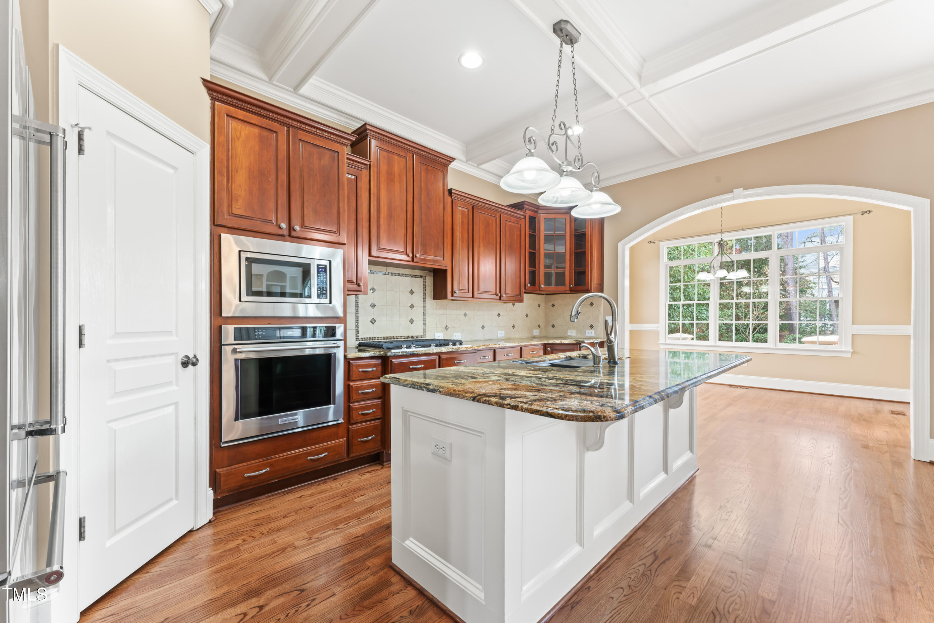 100 Tavernelle Place