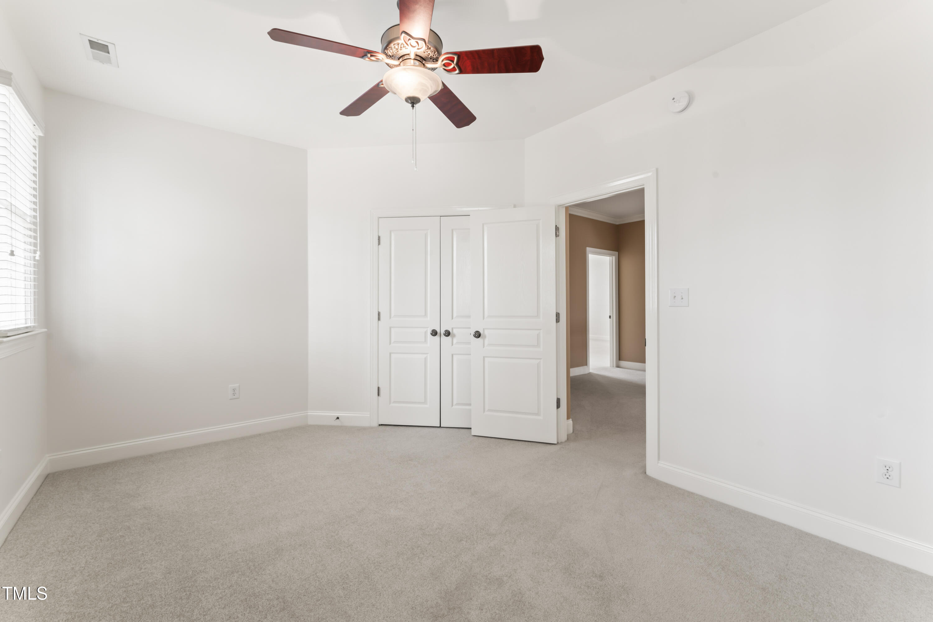 100 Tavernelle Place