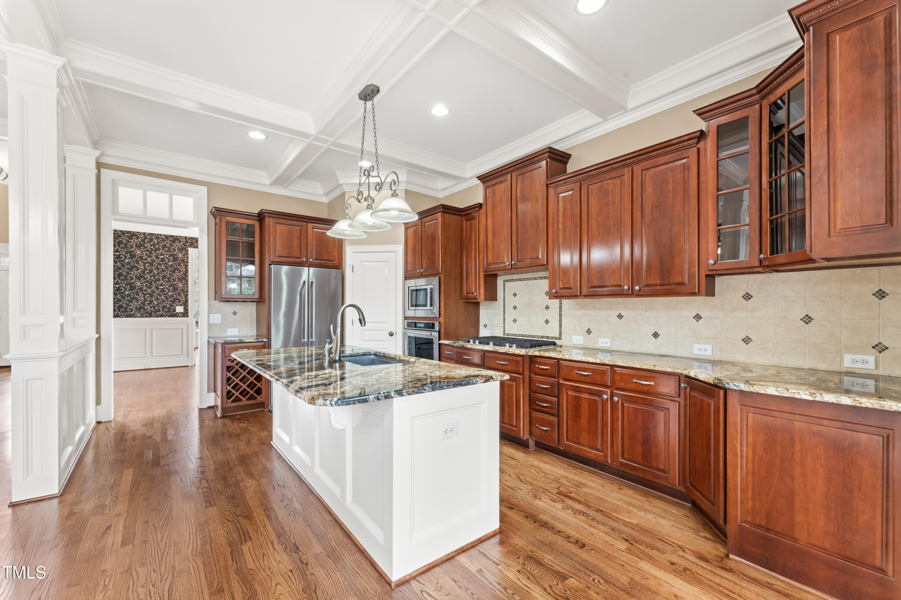 100 Tavernelle Place