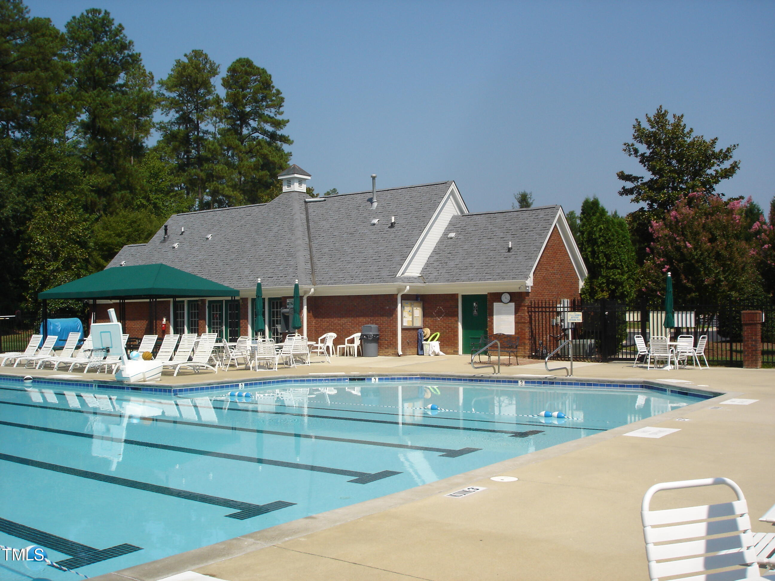 100 Tavernelle Place