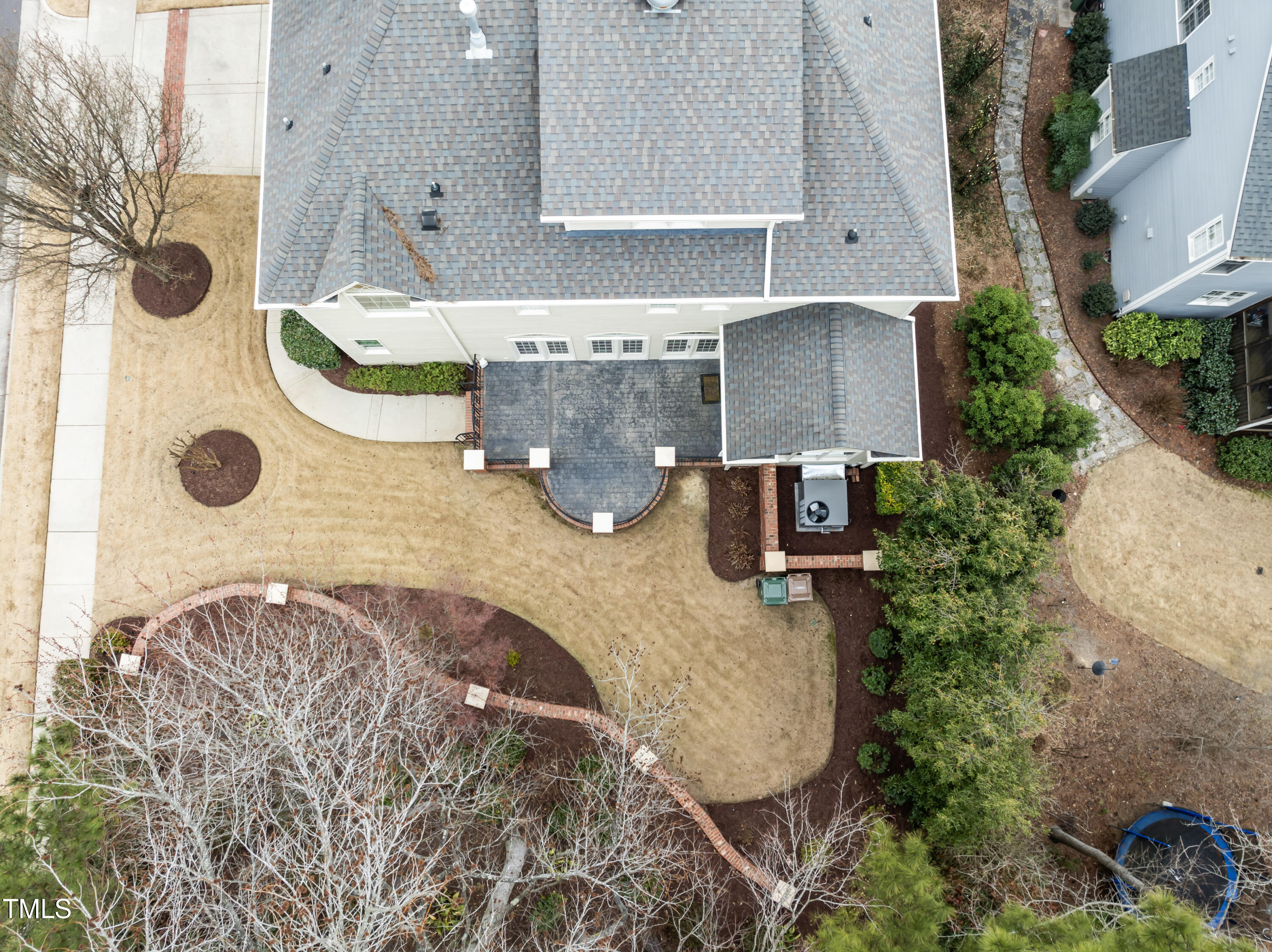 100 Tavernelle Place