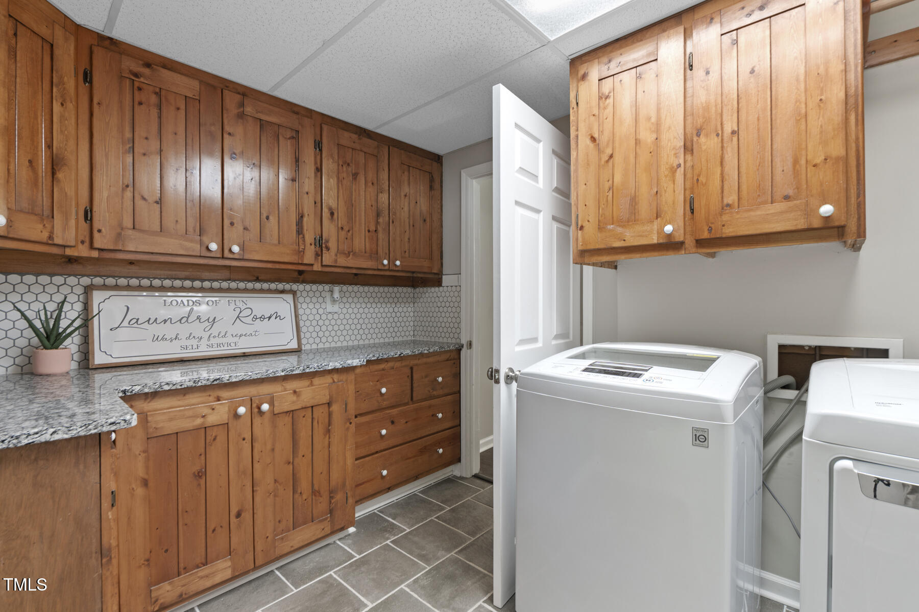 821 Stoneybrook Drive