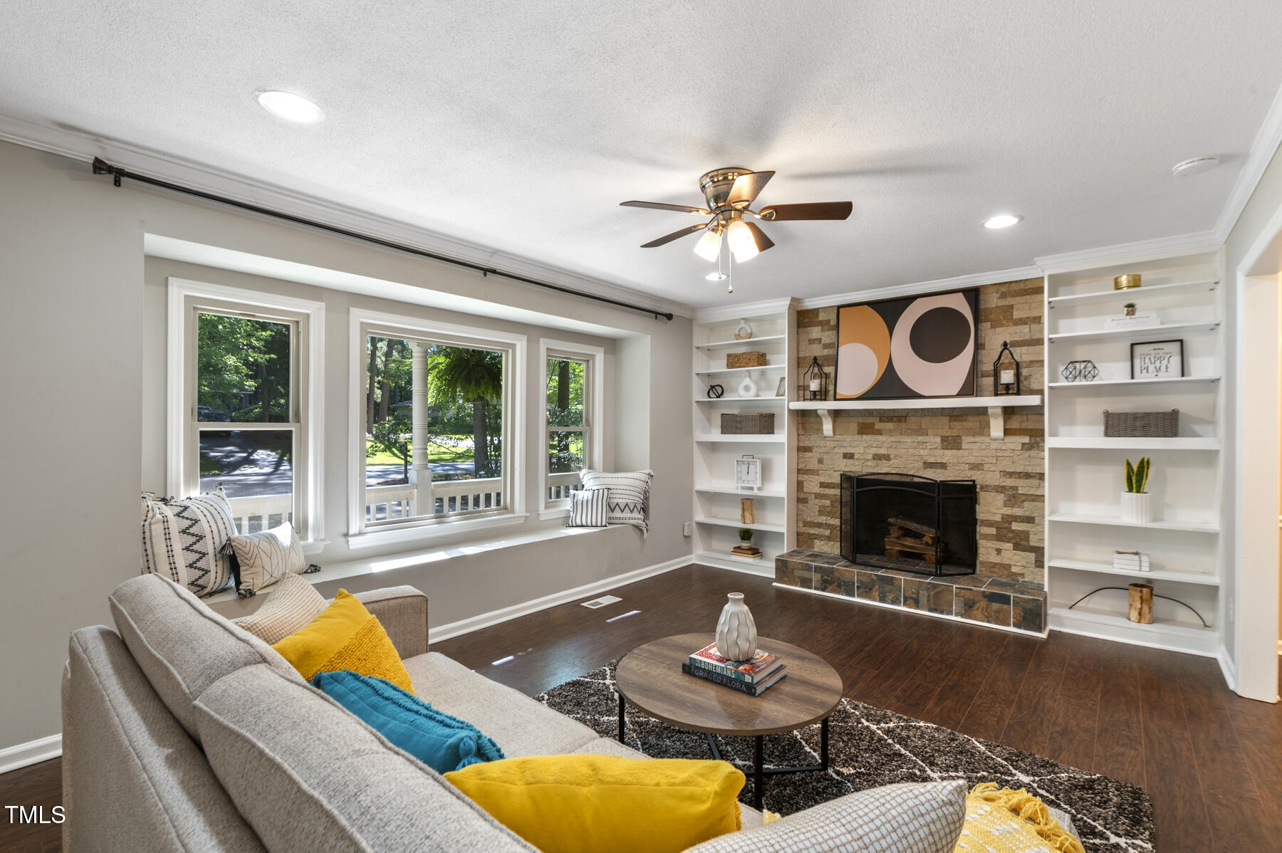 821 Stoneybrook Drive