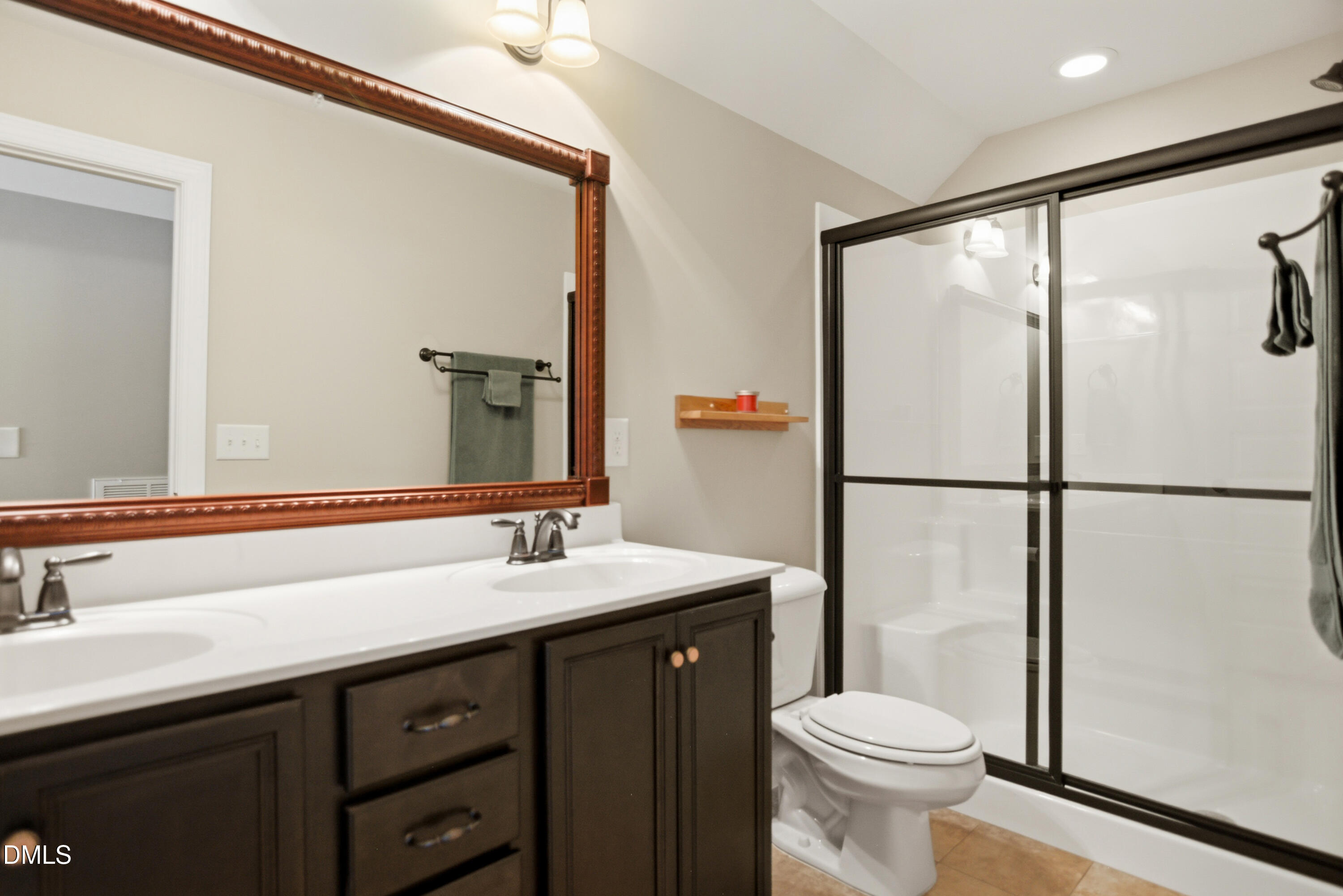 1304 Golden Bluff Lane