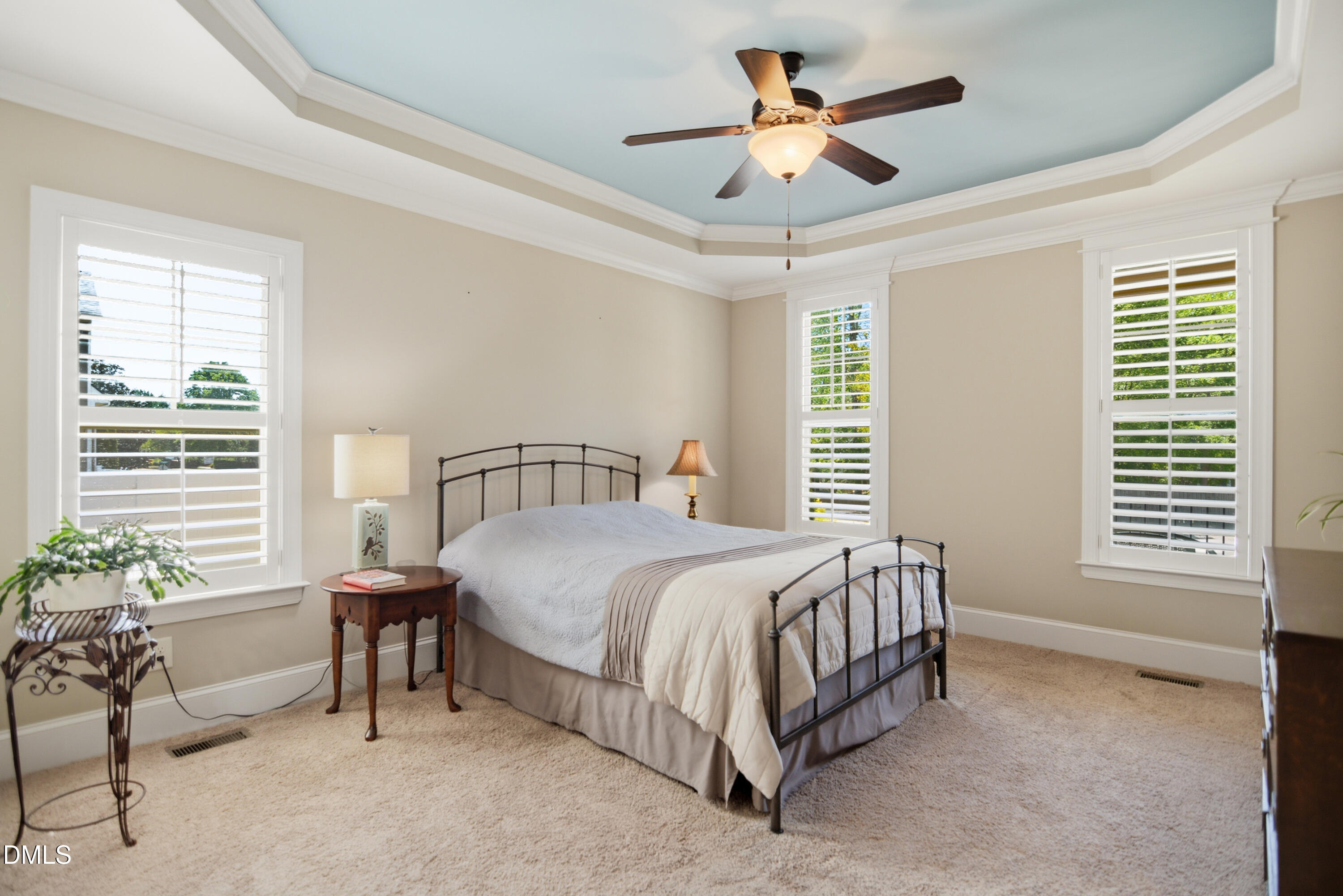 1304 Golden Bluff Lane