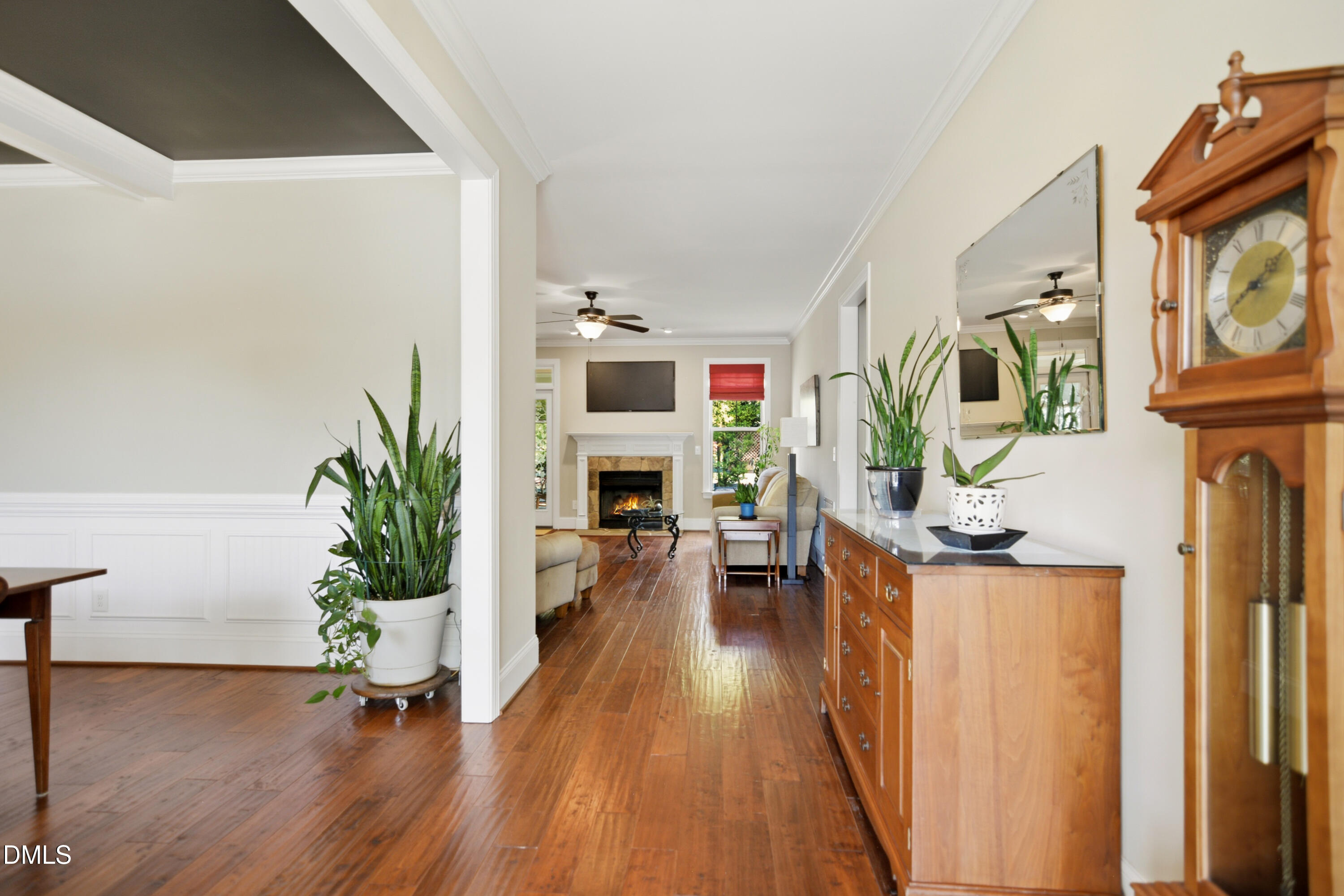 1304 Golden Bluff Lane