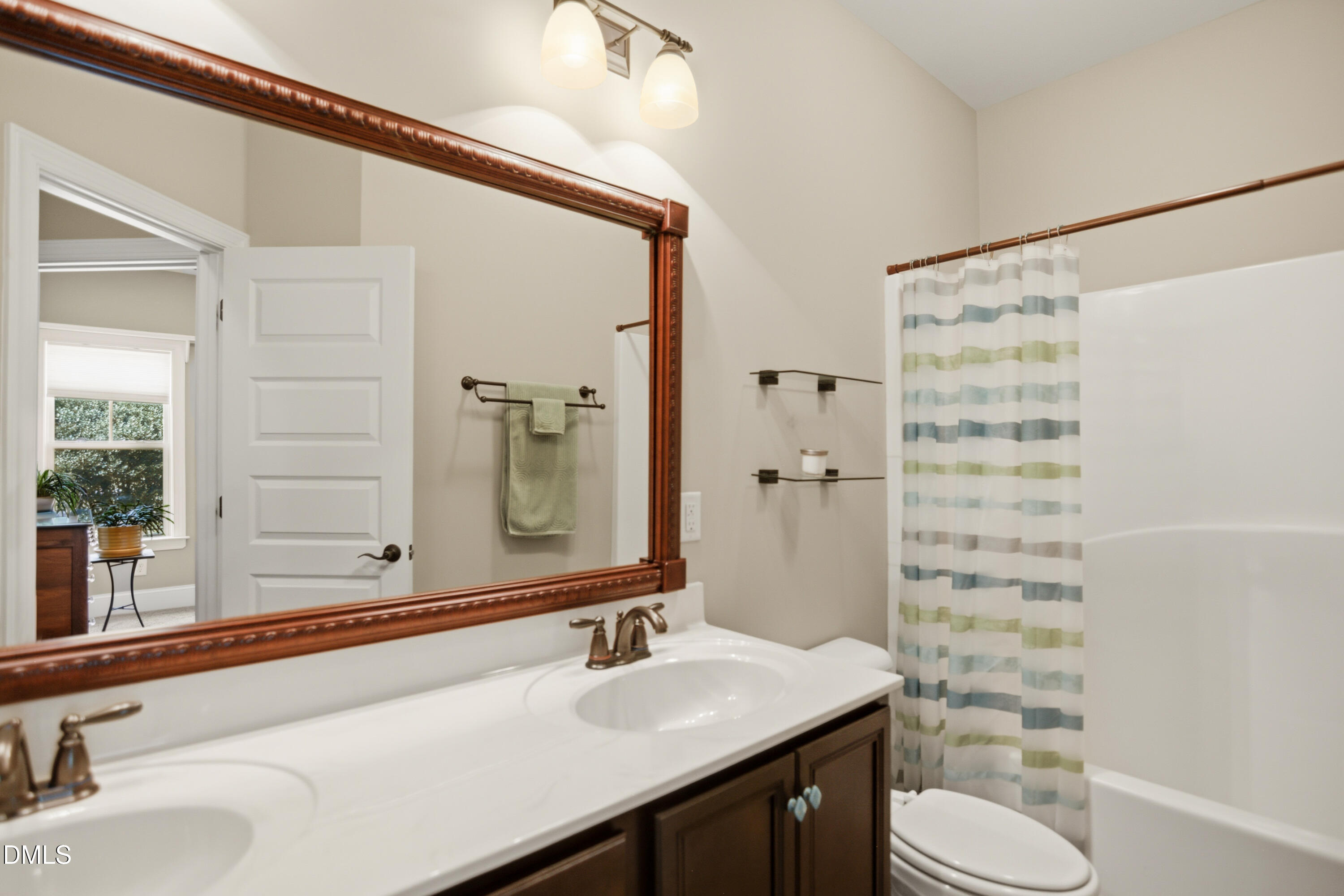 1304 Golden Bluff Lane