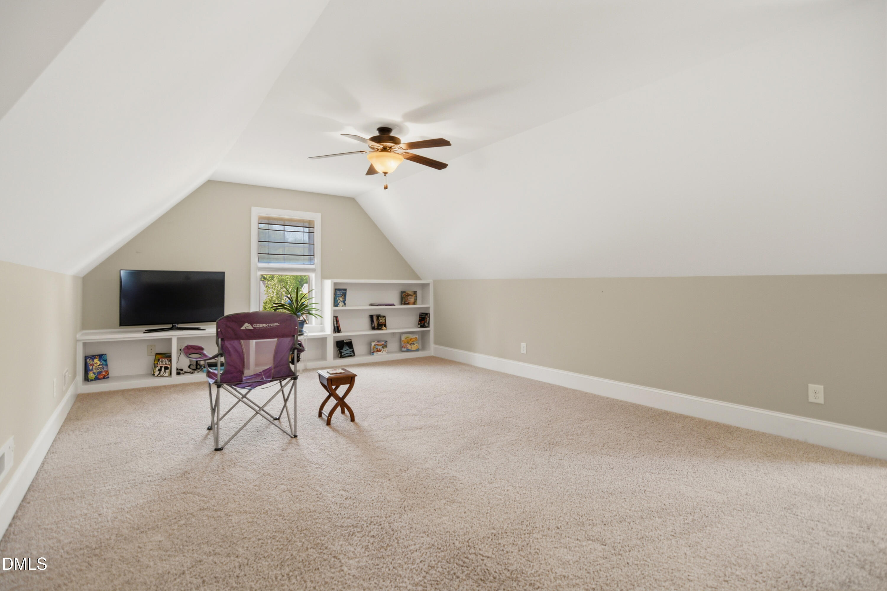 1304 Golden Bluff Lane