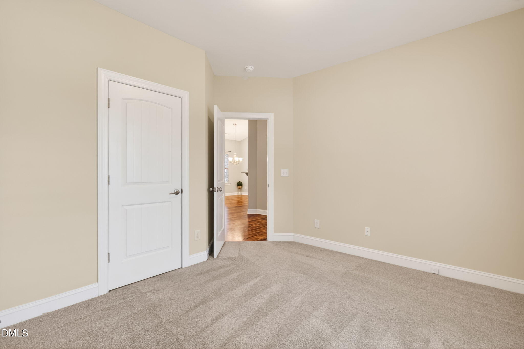 22 E Arbor Cove Court