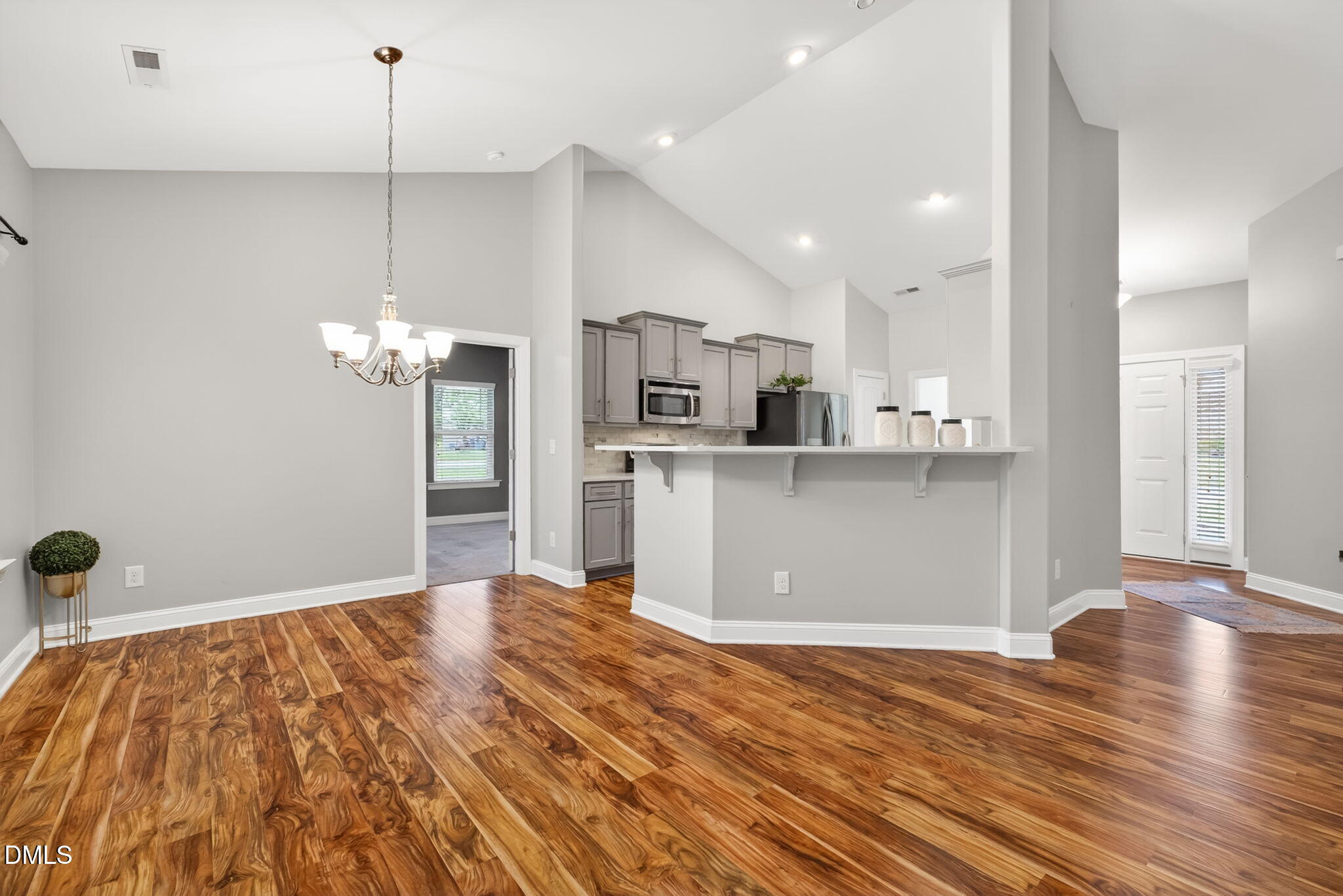 22 E Arbor Cove Court
