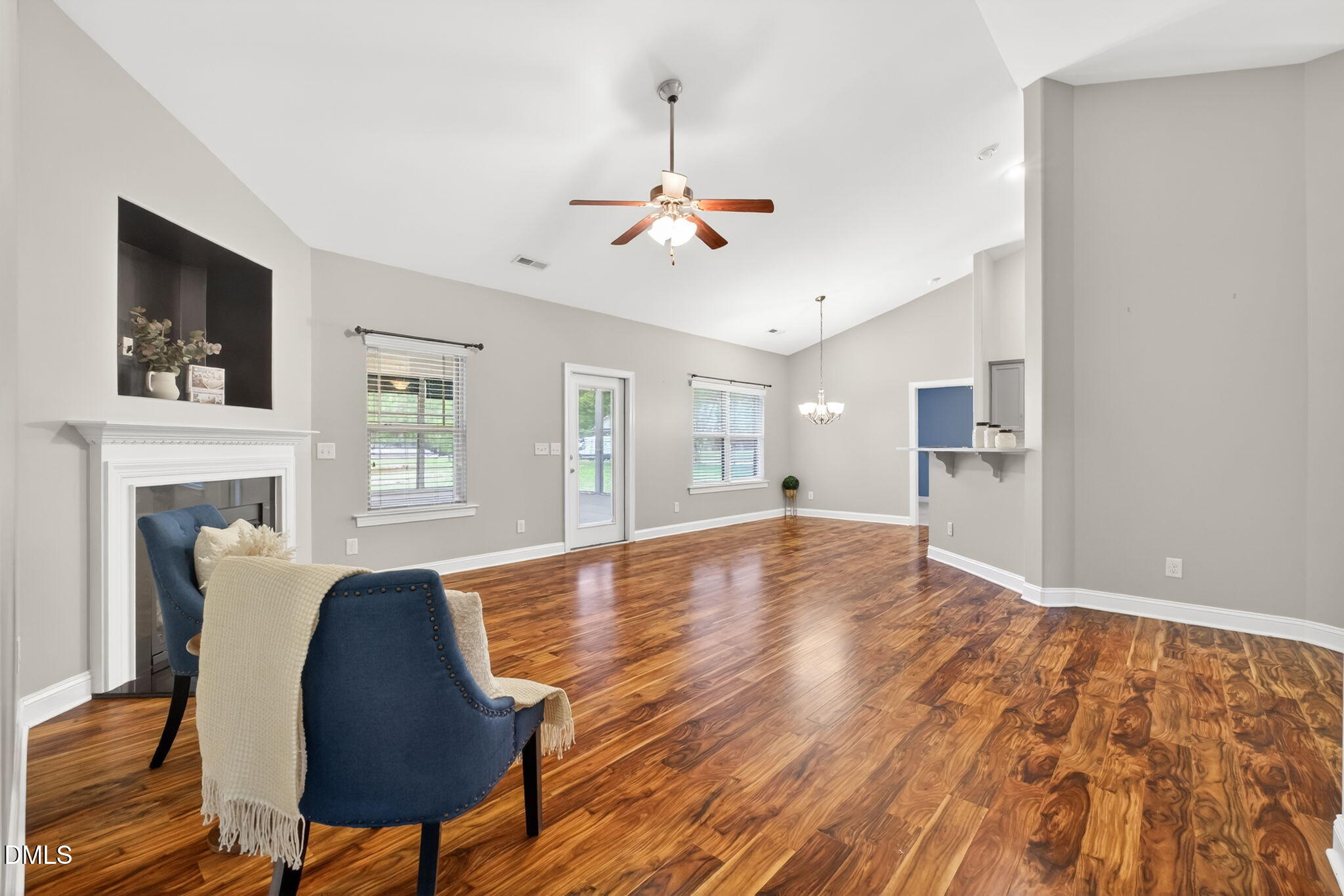 22 E Arbor Cove Court