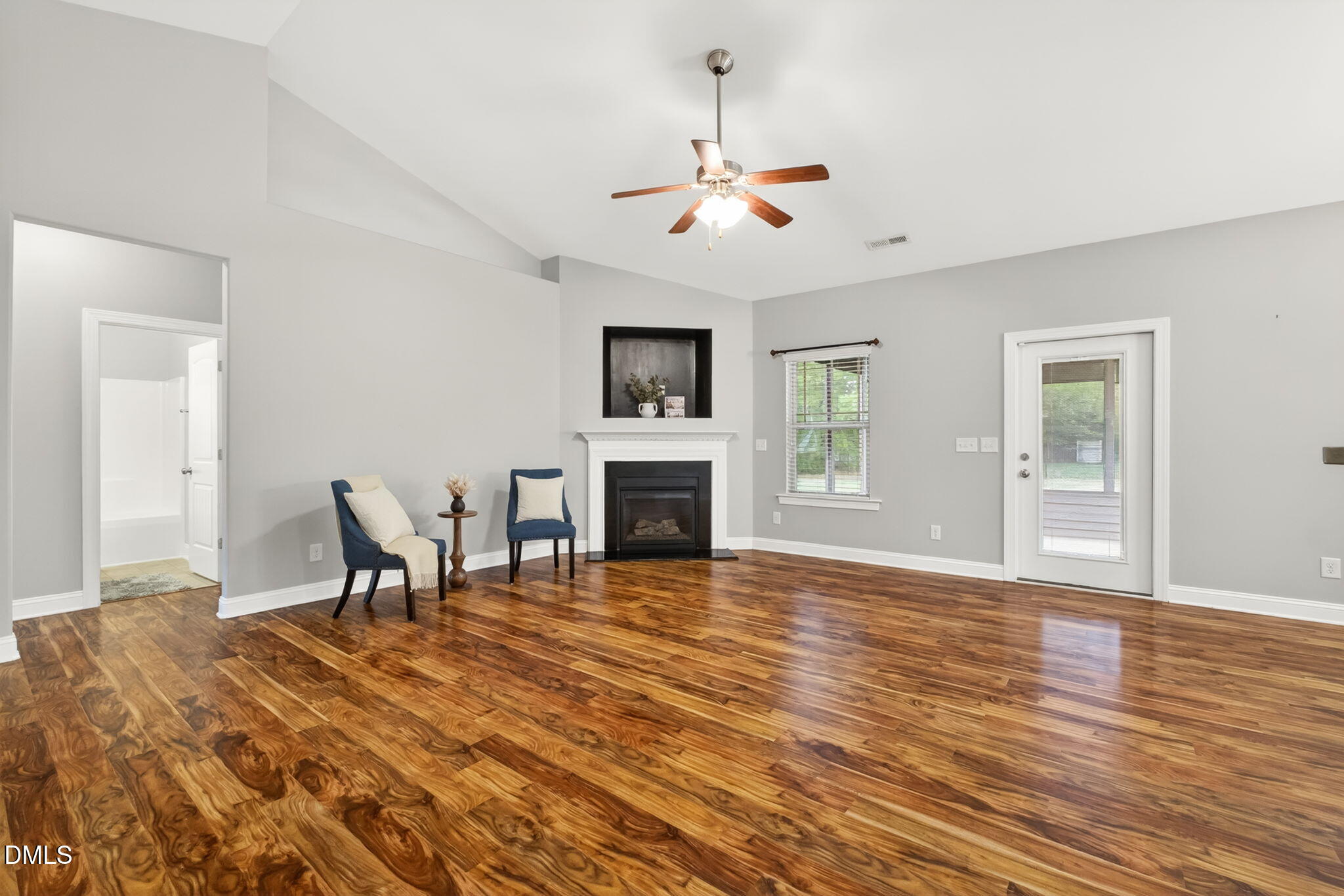 22 E Arbor Cove Court