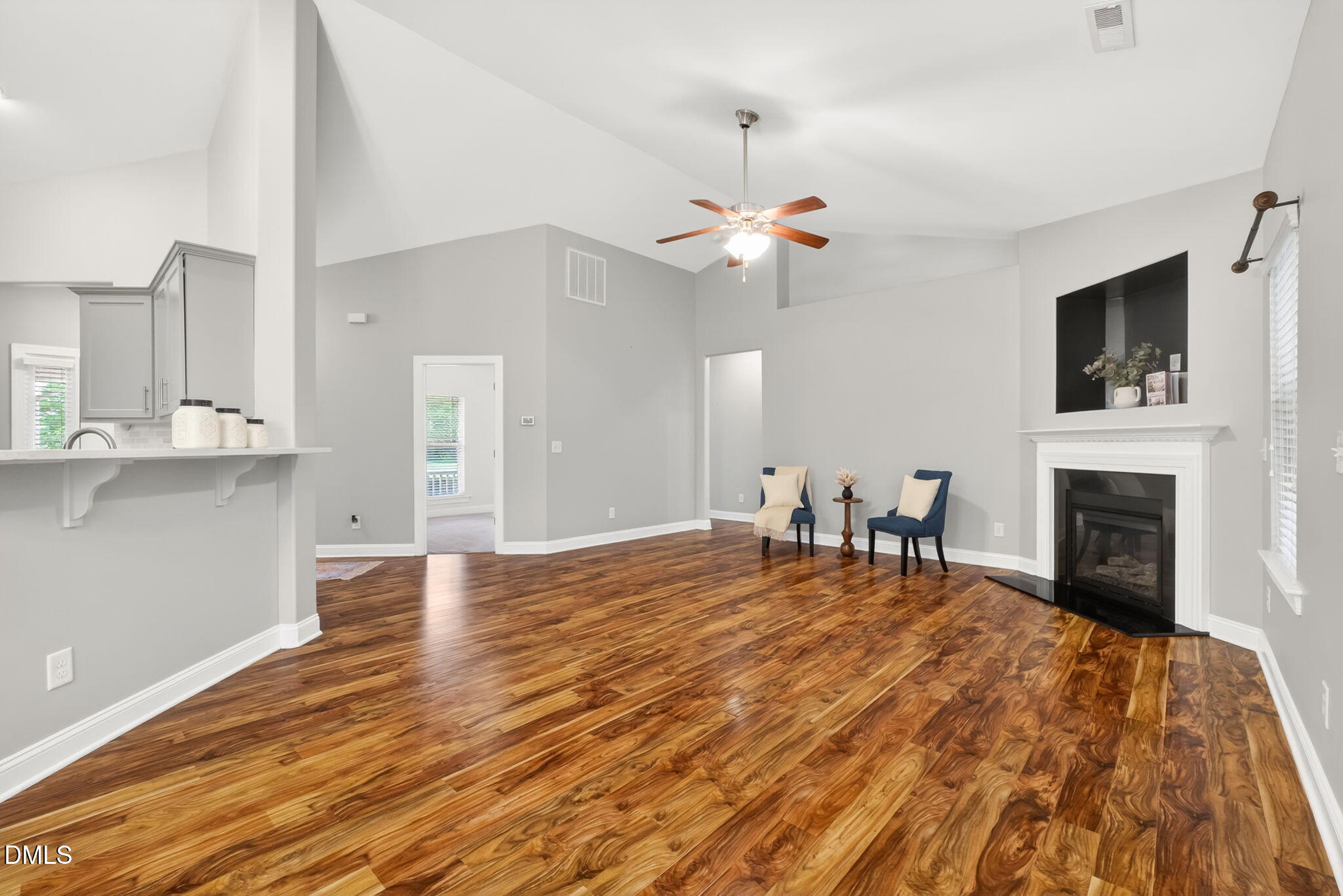 22 E Arbor Cove Court