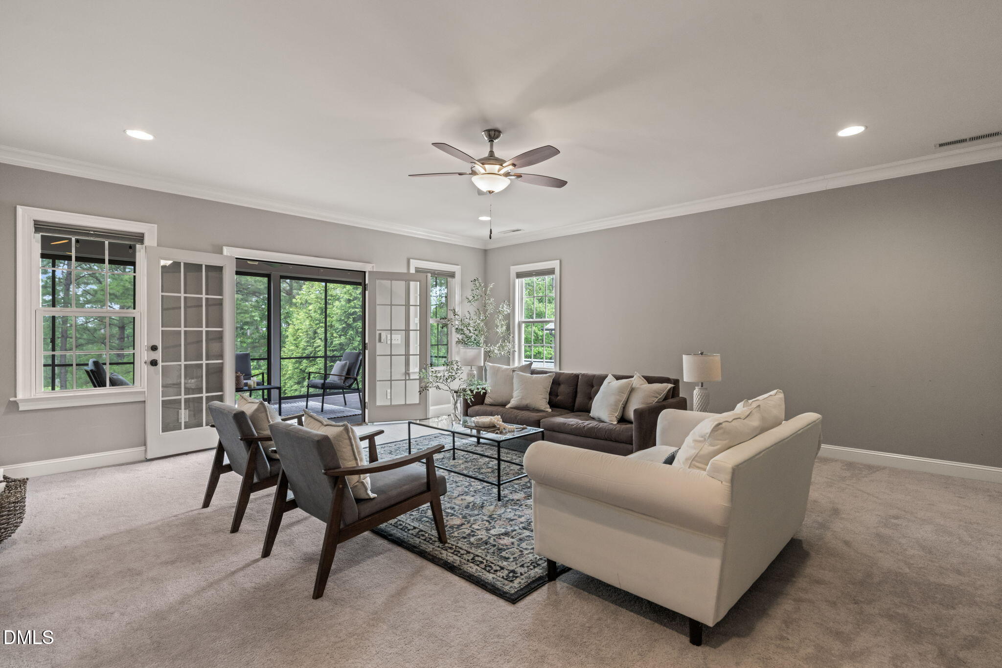 112 Honeyridge Lane