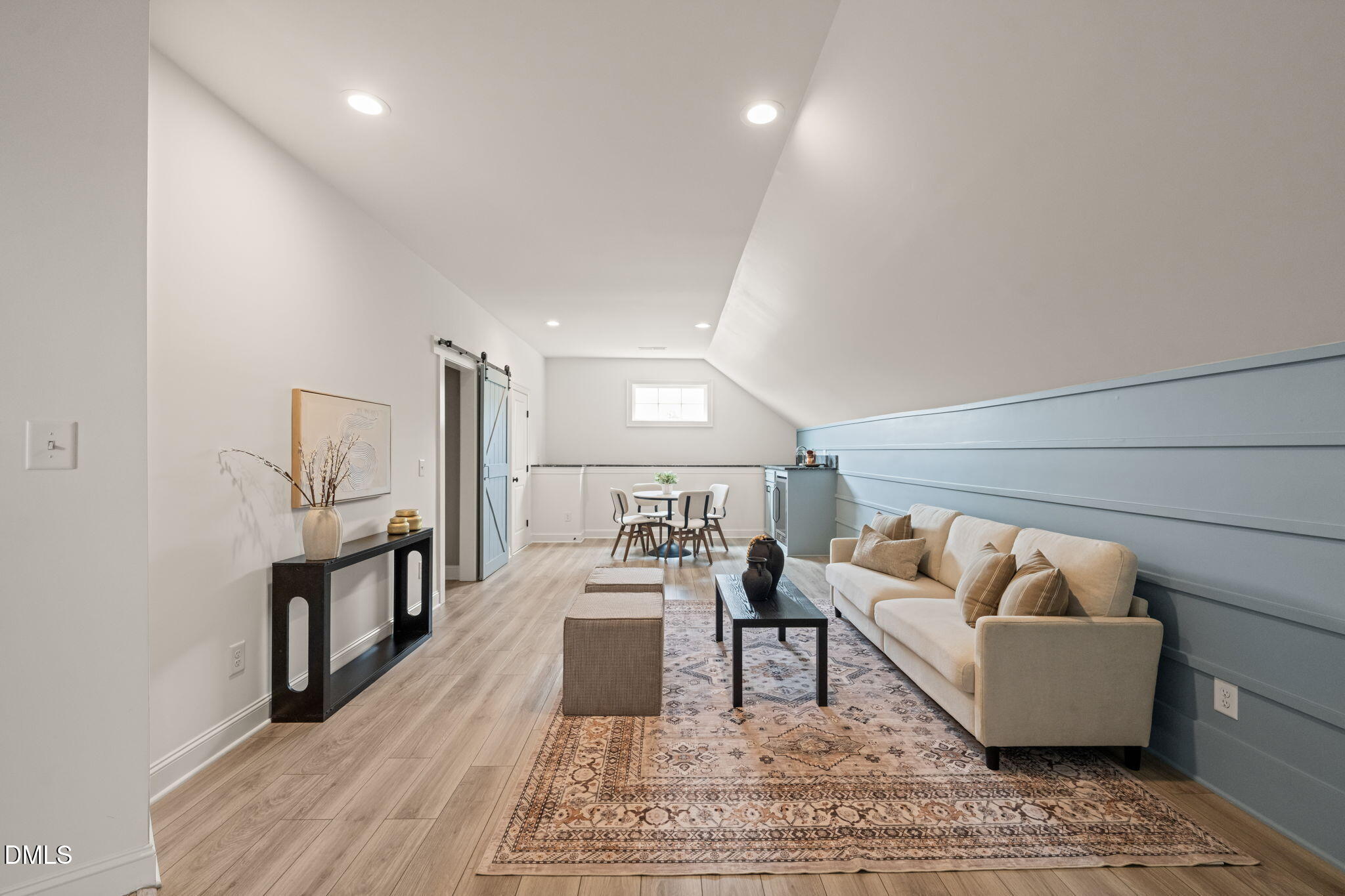 112 Honeyridge Lane