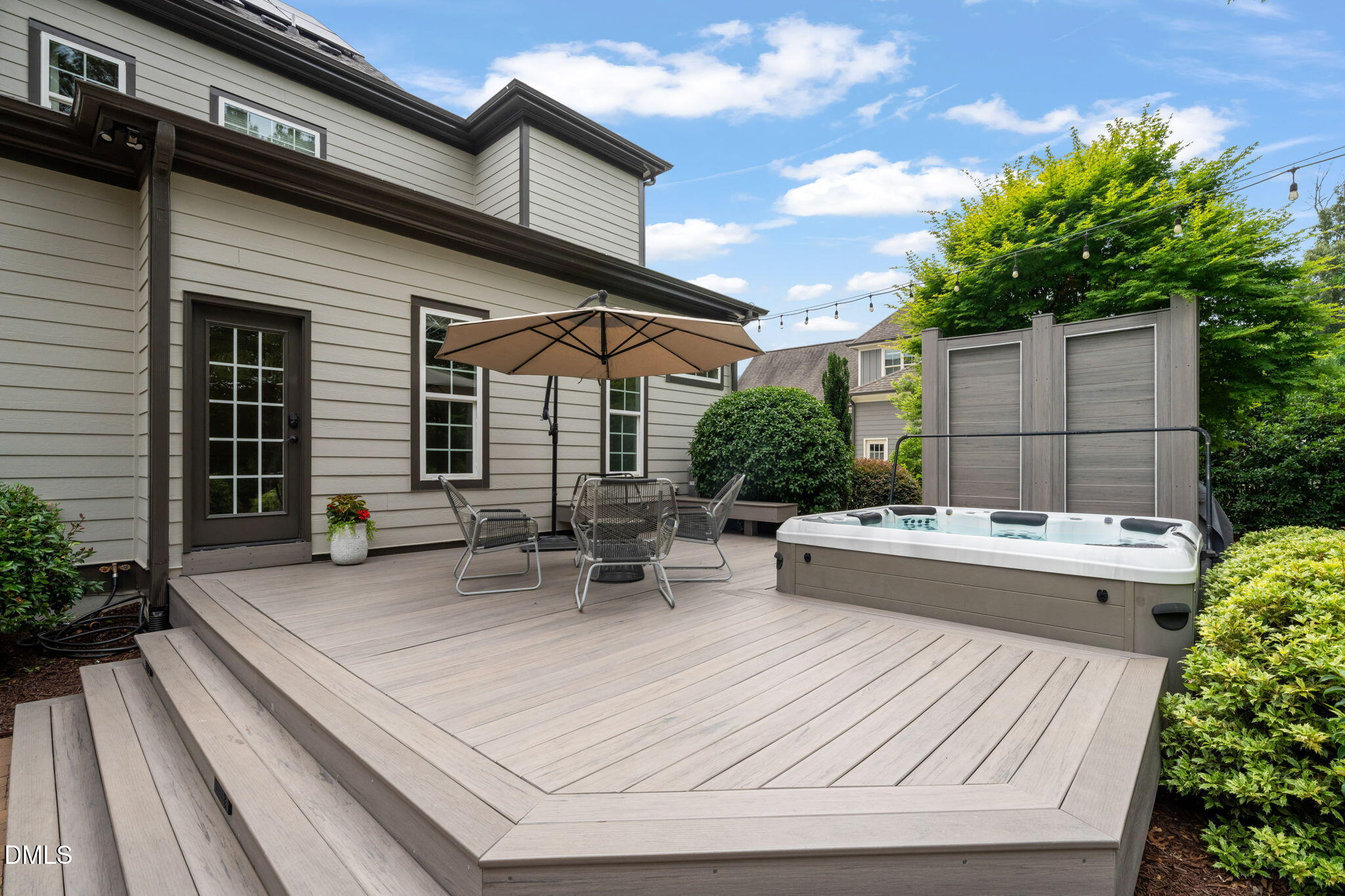 112 Honeyridge Lane