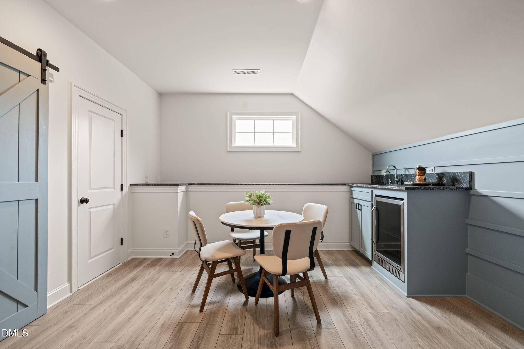 112 Honeyridge Lane