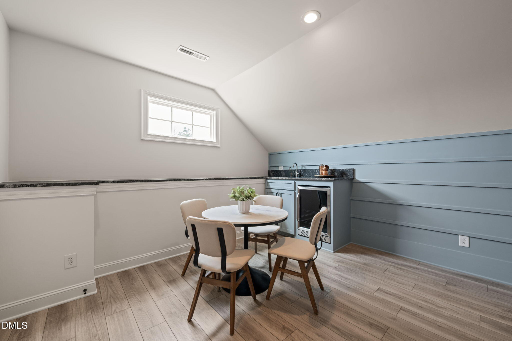 112 Honeyridge Lane