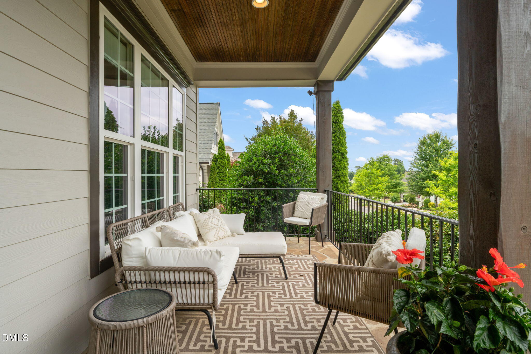 112 Honeyridge Lane