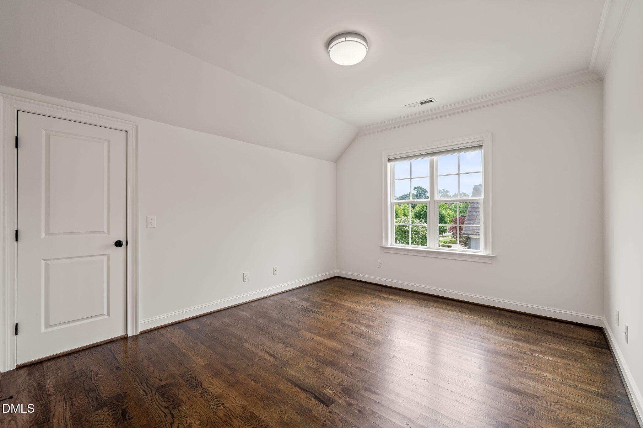112 Honeyridge Lane