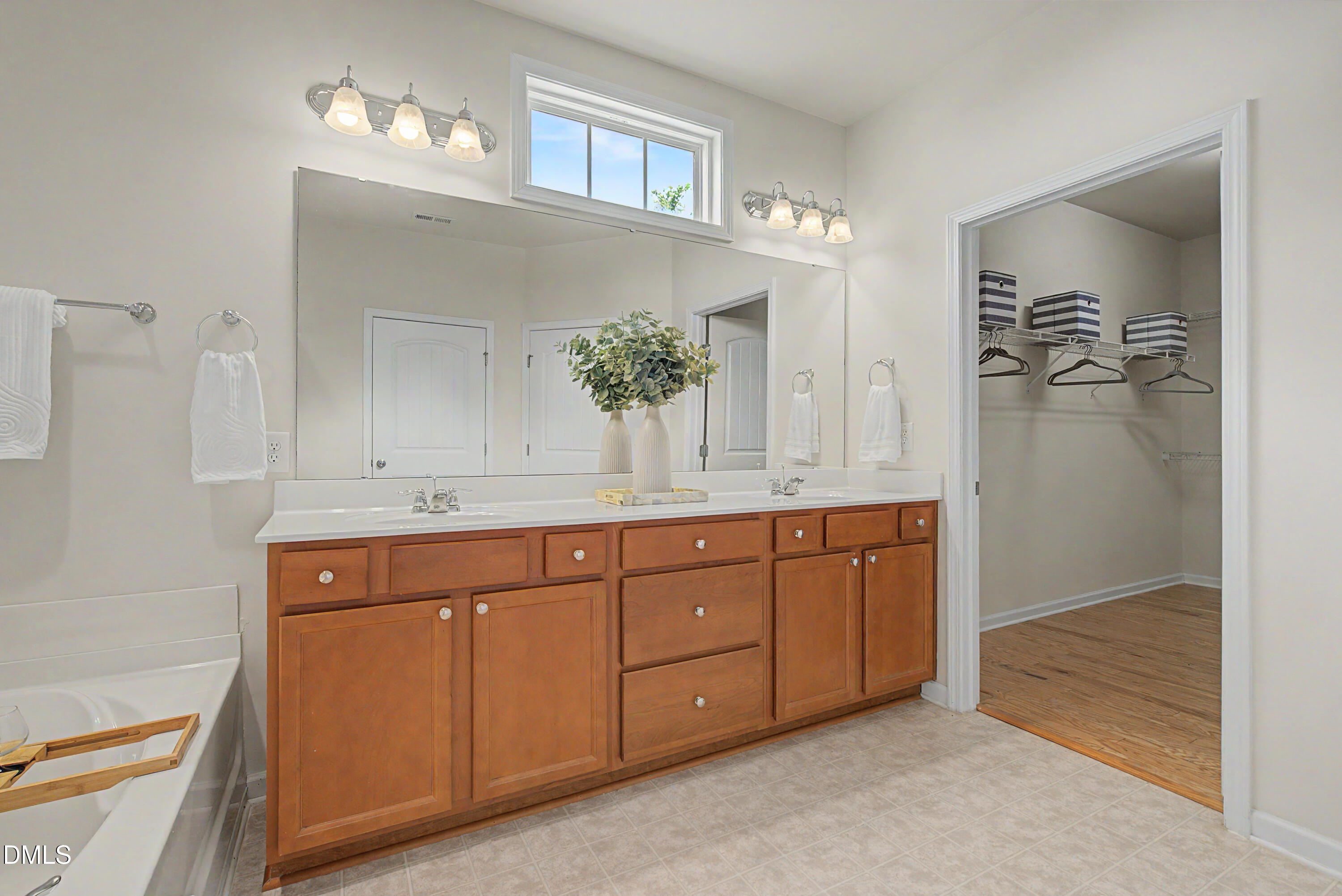 2608 Kinglass Drive