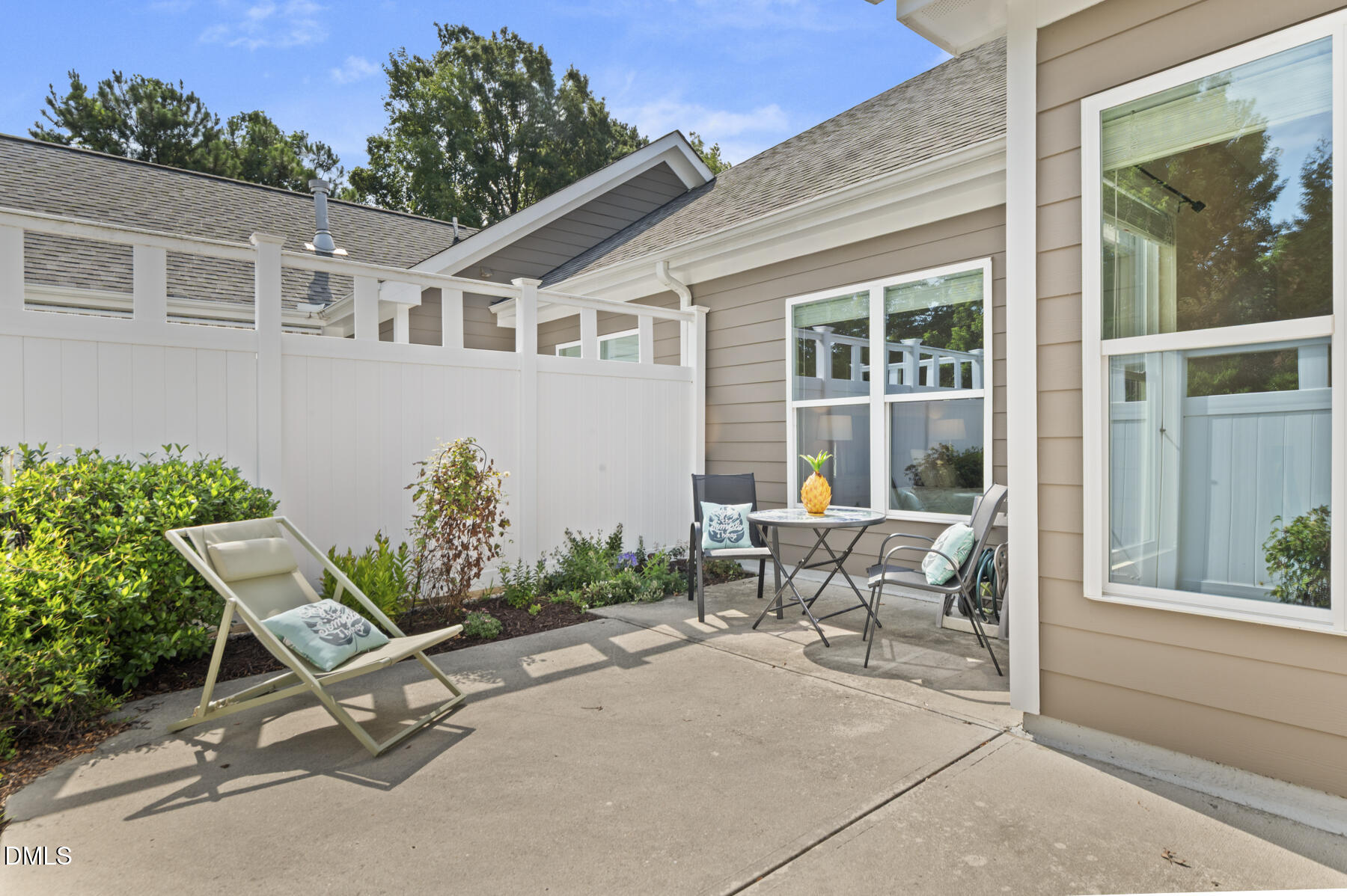 1467 Orchard Villas Avenue