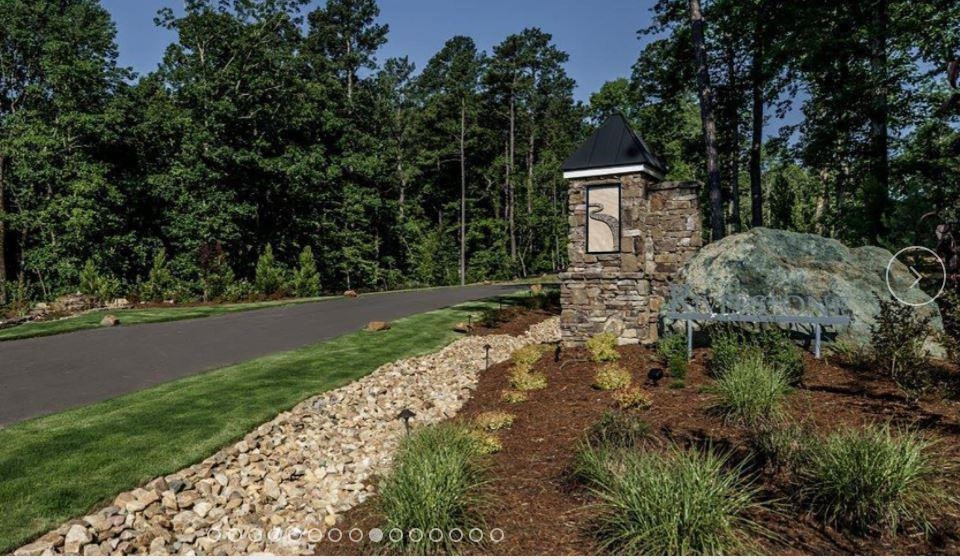 48 Stevens Creek Drive