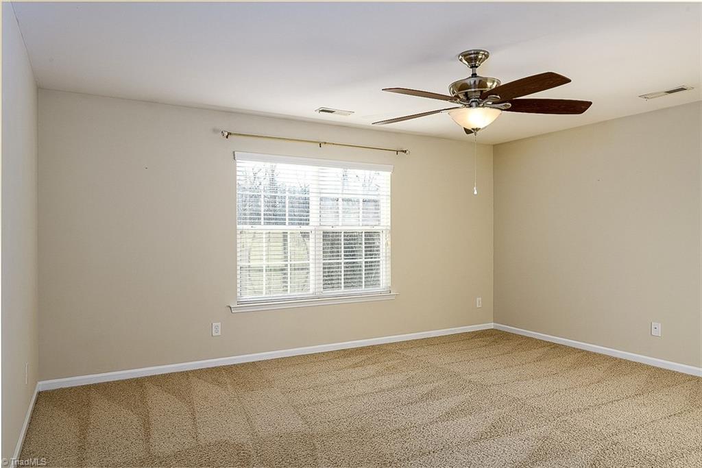 1995 Kippen Drive