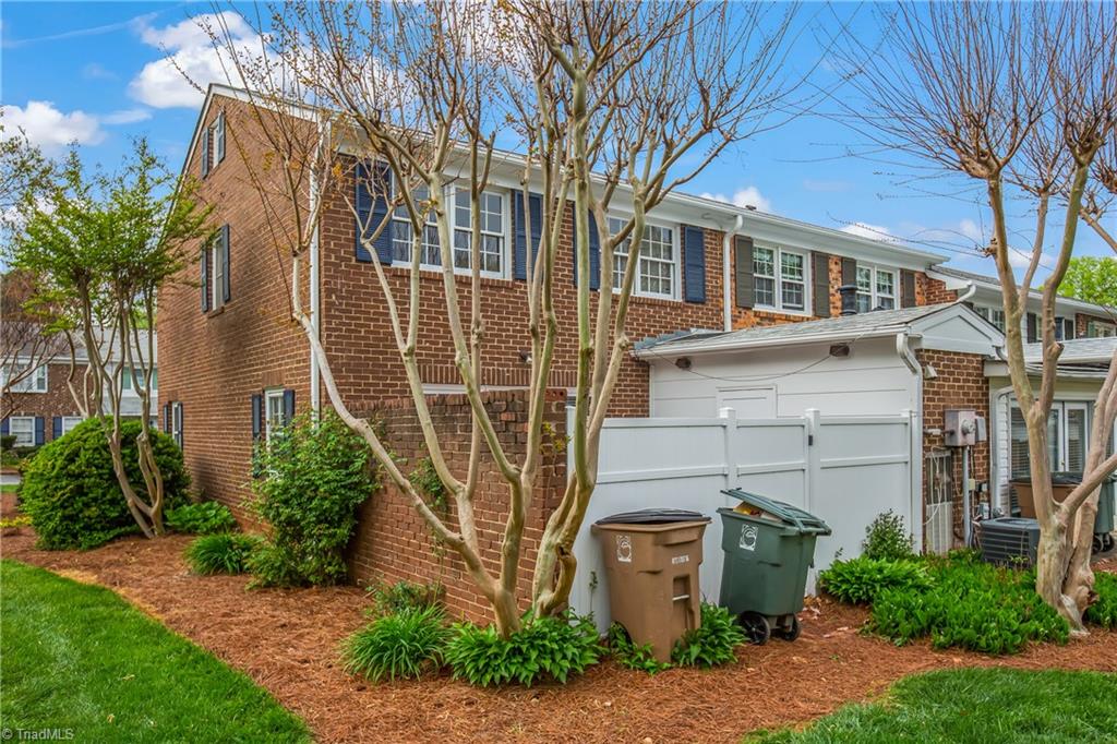 2411 Patriot Way # H