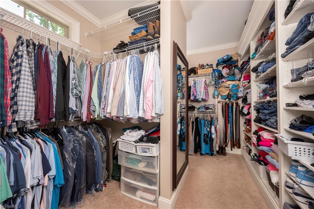 258 Mossy Oak Drive, Winston-Salem