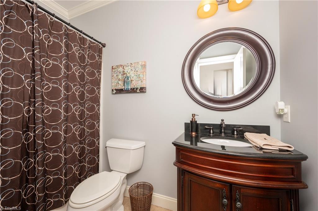 258 Mossy Oak Drive, Winston-Salem