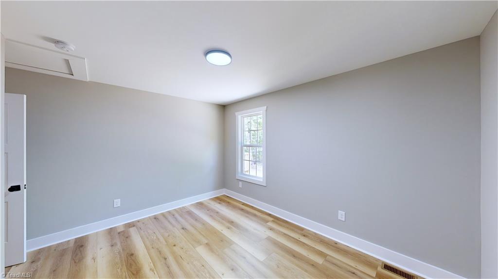 10 Clover Lane