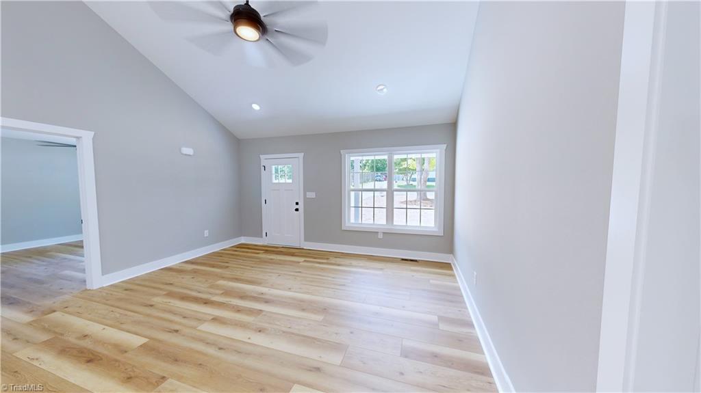 10 Clover Lane