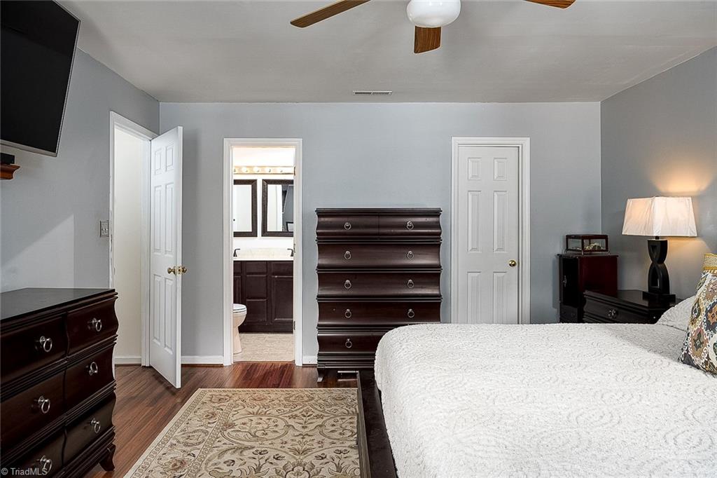 4248 Yeaton Glen Circle, Winston-Salem