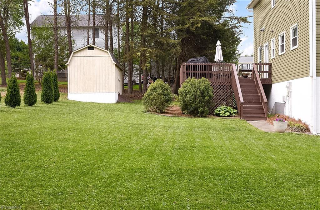 4248 Yeaton Glen Circle, Winston-Salem