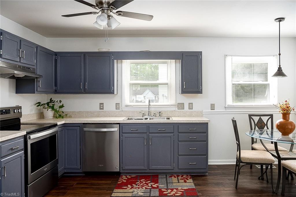 4248 Yeaton Glen Circle, Winston-Salem