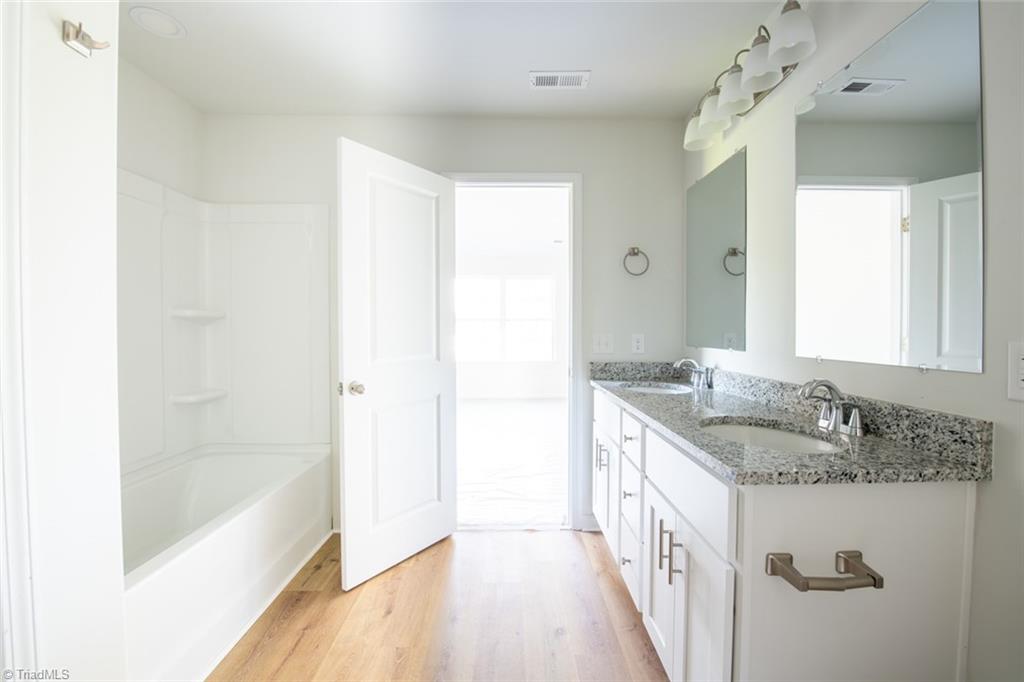 1127 Avalon Road