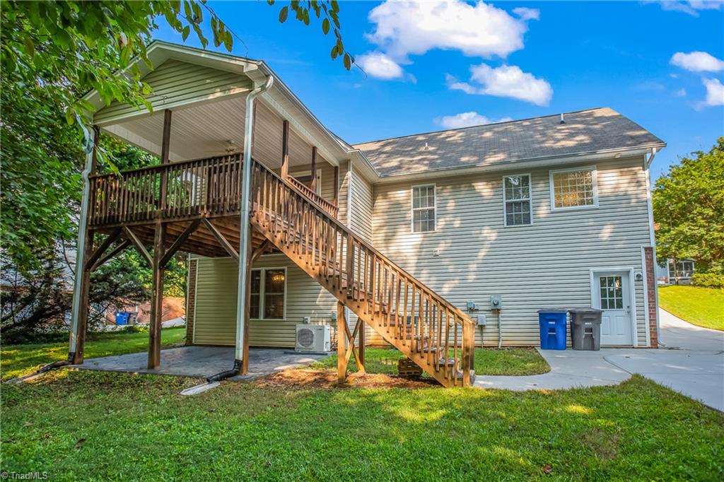 6004 Delburg Drive, Winston-Salem