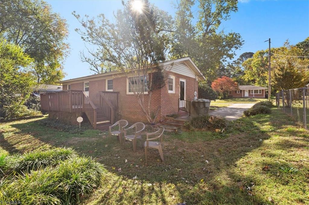 2404 Woodberry Drive