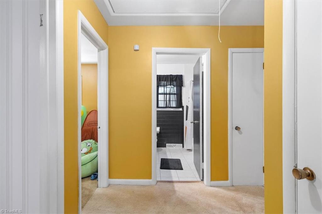 2404 Woodberry Drive