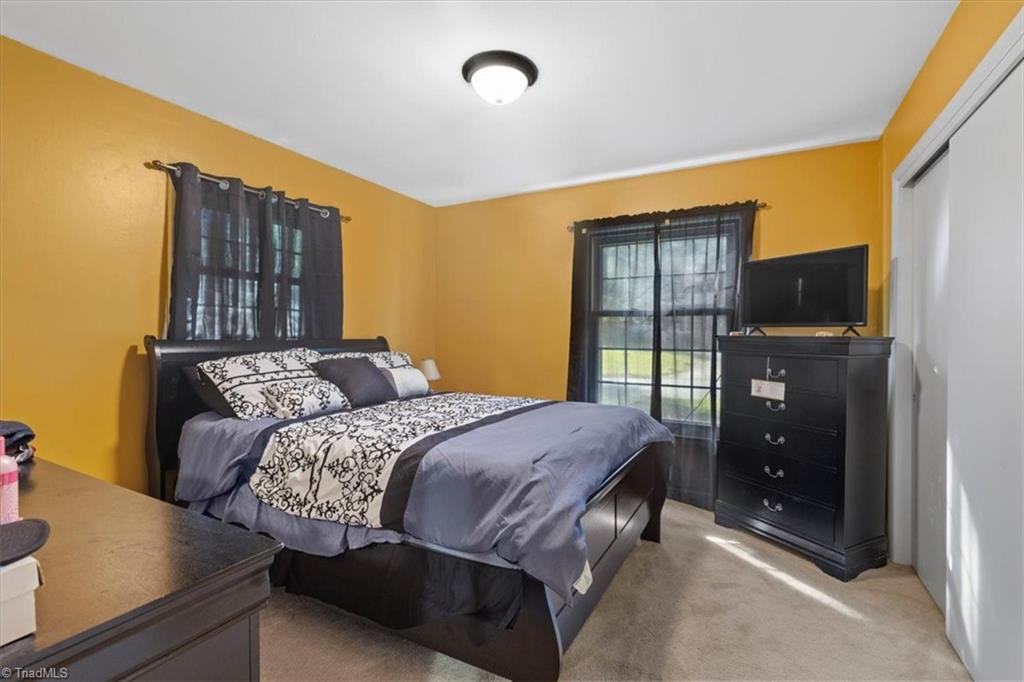 2404 Woodberry Drive