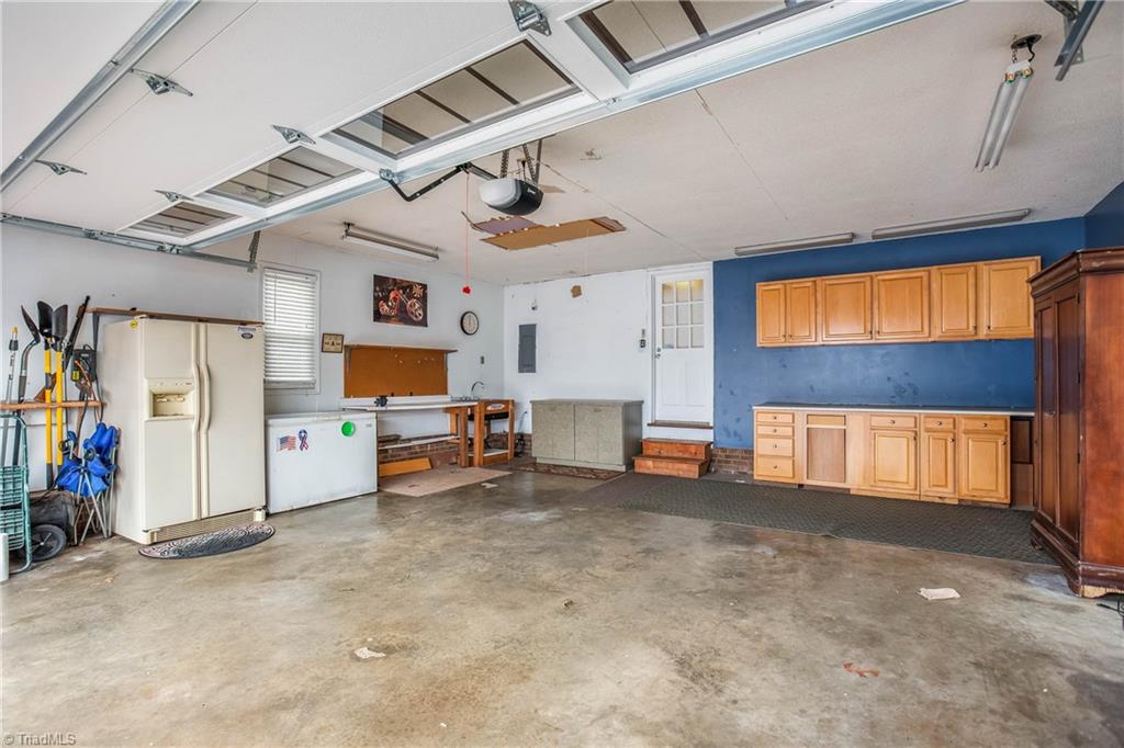 2291 Winterberry Drive, Winston-Salem