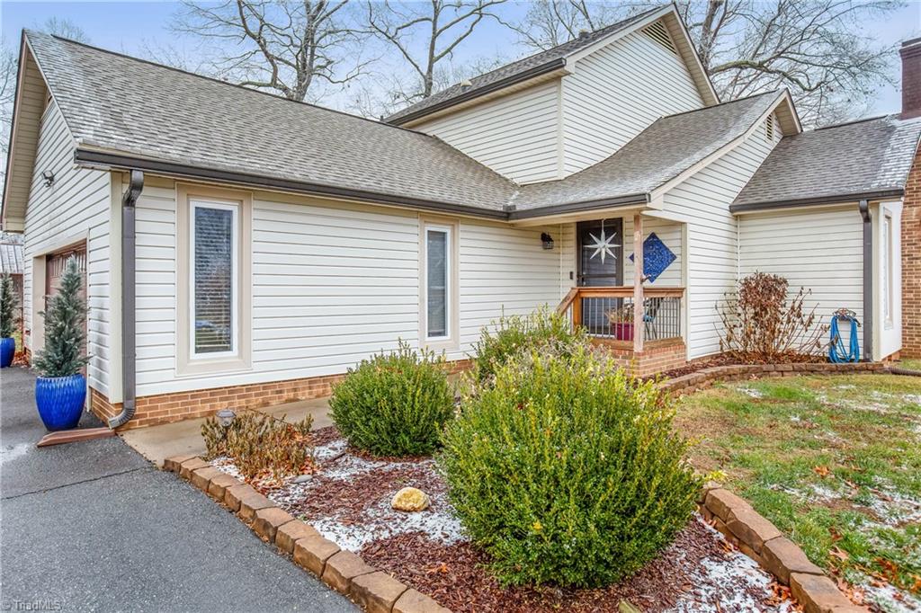 2291 Winterberry Drive, Winston-Salem