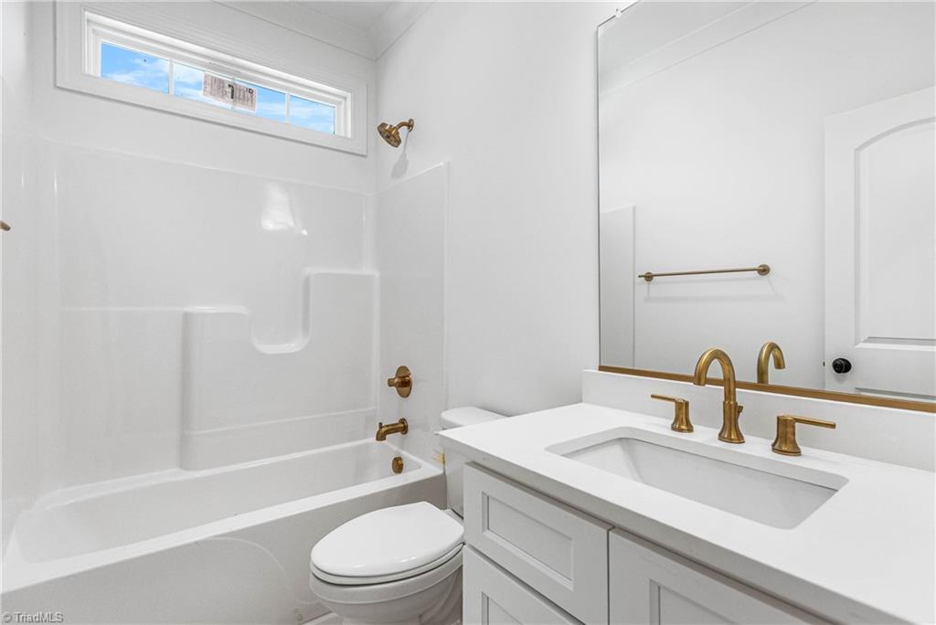 332 Indian Peaks Drive, Winston-Salem