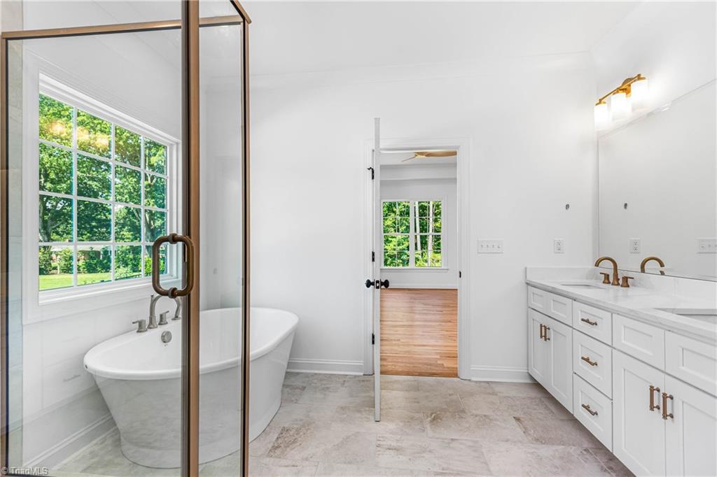 332 Indian Peaks Drive, Winston-Salem