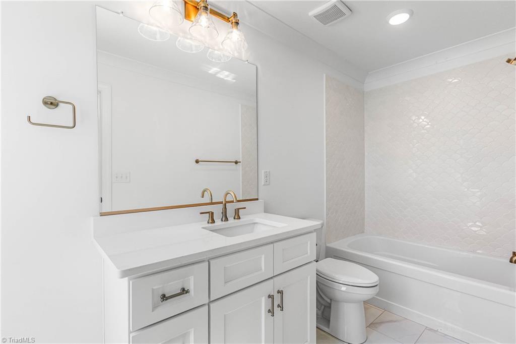 332 Indian Peaks Drive, Winston-Salem