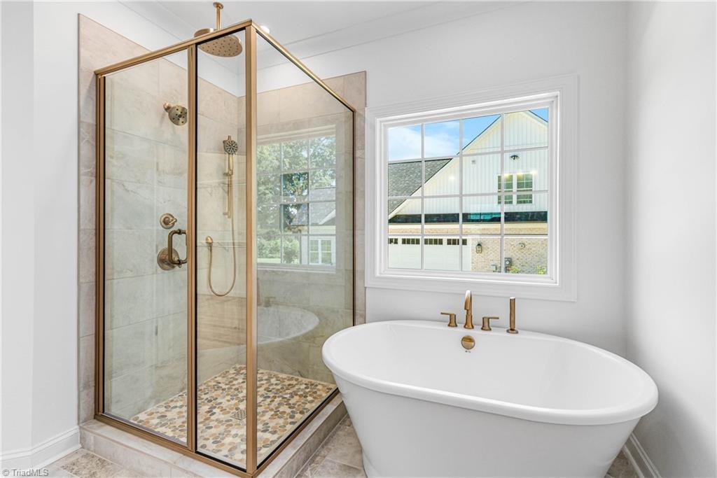 332 Indian Peaks Drive, Winston-Salem