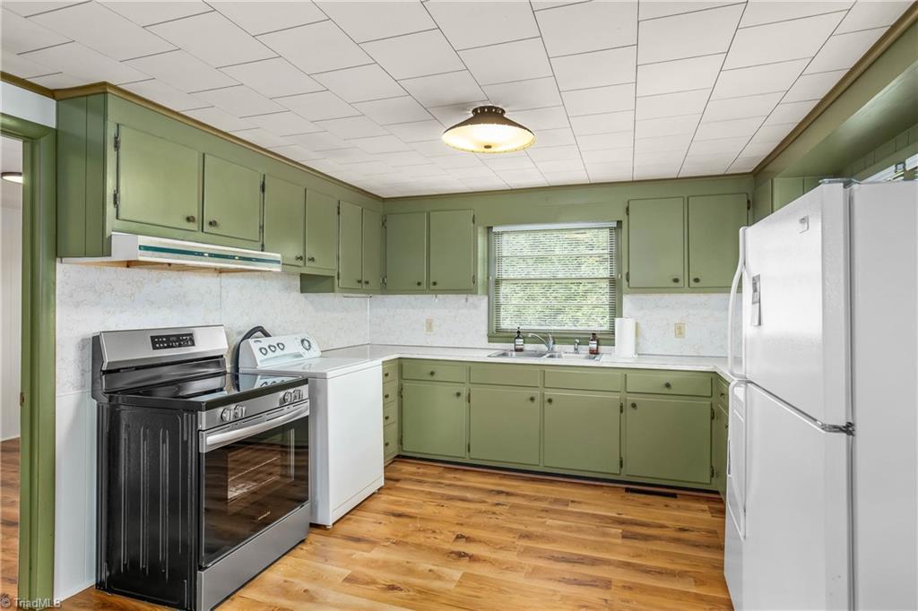 272 Sunset Drive