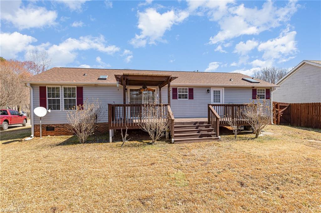 3933 Magnolia Place Lane, Winston-Salem