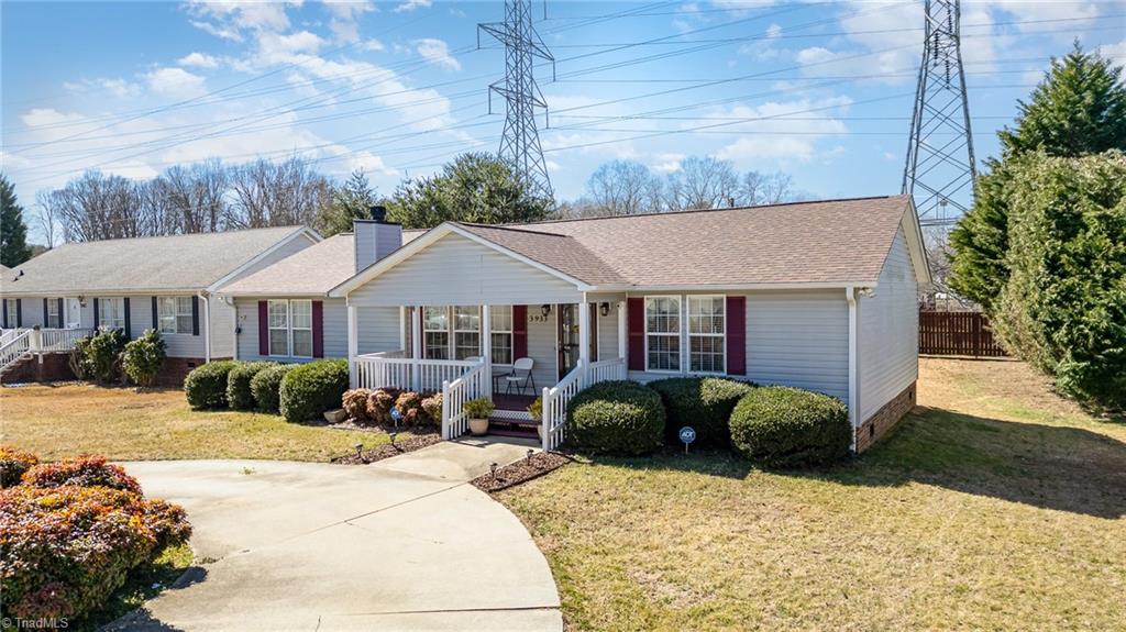 3933 Magnolia Place Lane, Winston-Salem